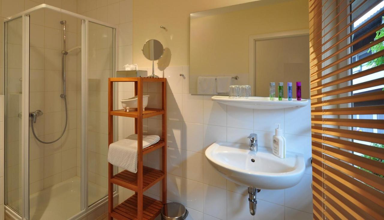 Hotel Am Schlosspark Garni 4*